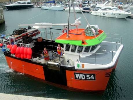 Click on image to see full-sized version fishing_boat_enters_greystones_harbour_taken_over_by_privateers_2014.jpg