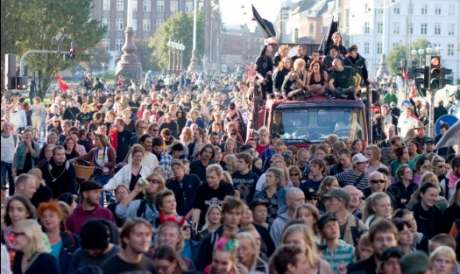 Demonstration for ungeren in copenhagen